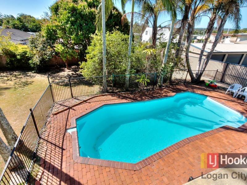 13 Myra Street, Kingston QLD 4114