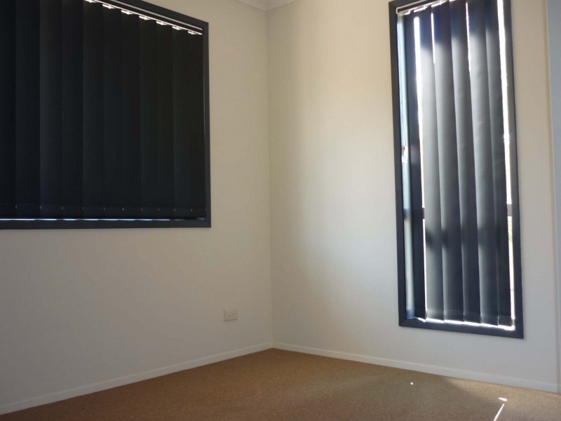 10/28 Defiance Road, Logan Central QLD 4114