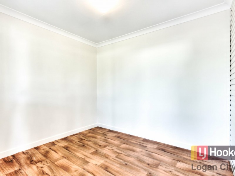 123 Jacaranda Avenue, Logan Central QLD 4114