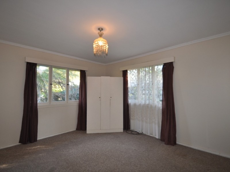 3 Edward Street, Woodridge QLD 4114