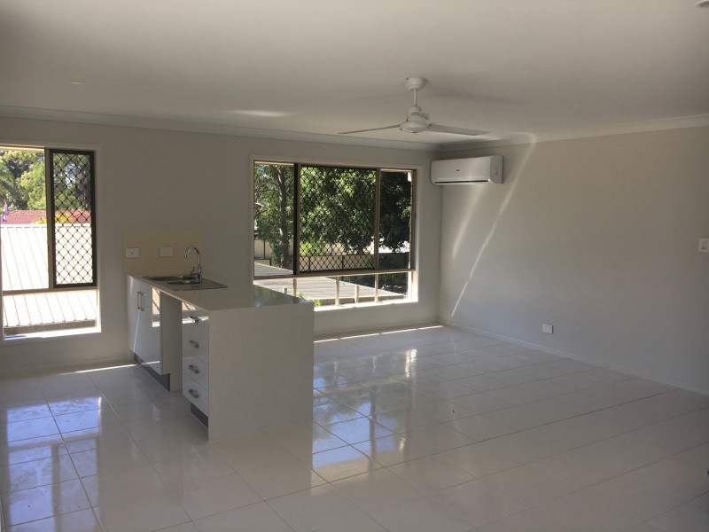 1/17A Cypress Drive, Marsden QLD 4132