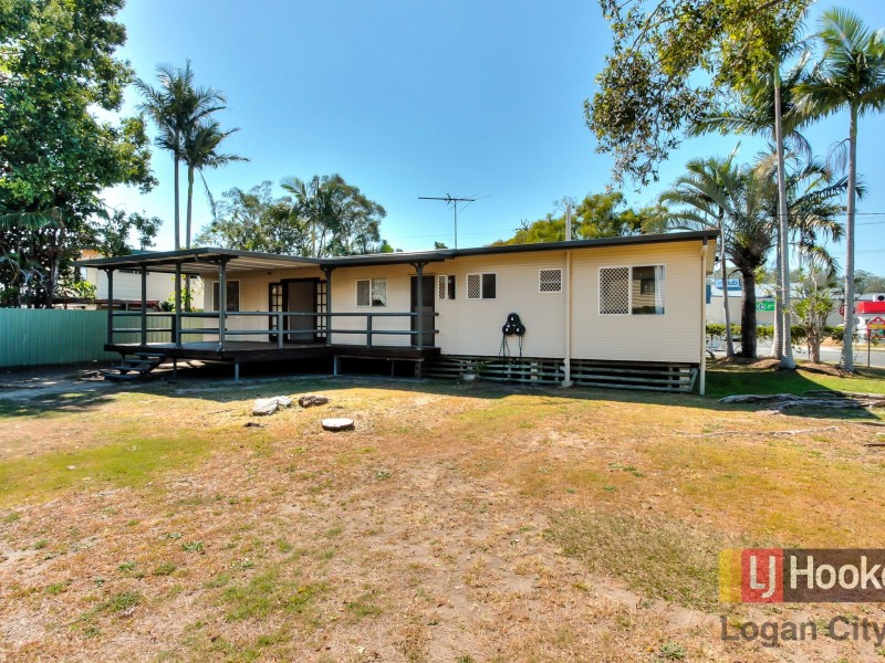 123 Jacaranda Avenue, Logan Central QLD 4114