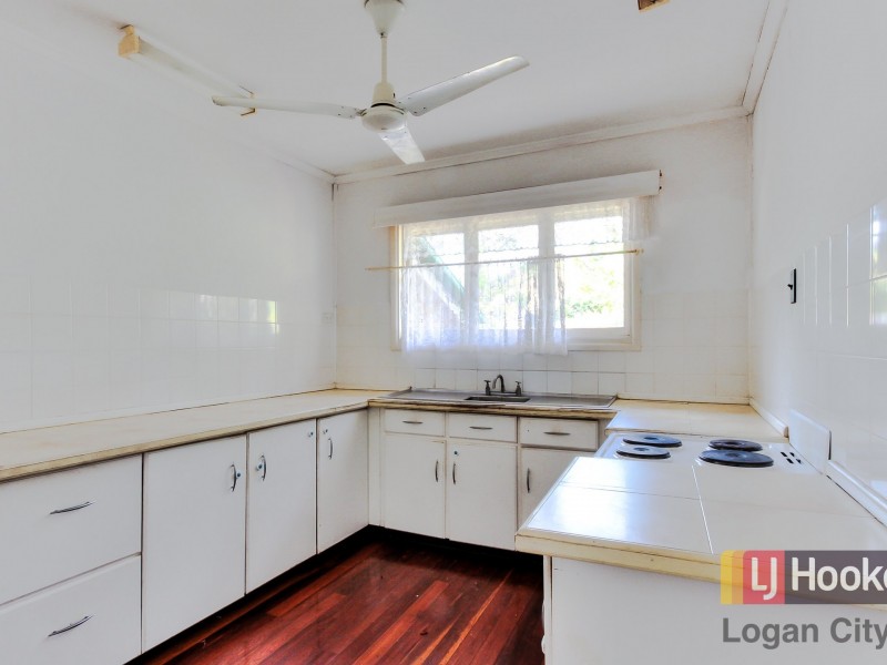 3 Edward Street, Woodridge QLD 4114