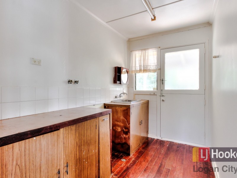 3 Edward Street, Woodridge QLD 4114