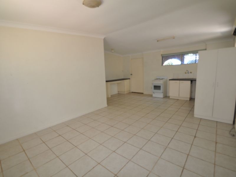 16 Rudge Street, Woodridge QLD 4114