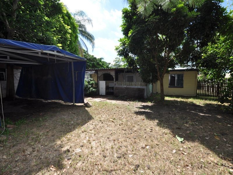 16 Rudge Street, Woodridge QLD 4114