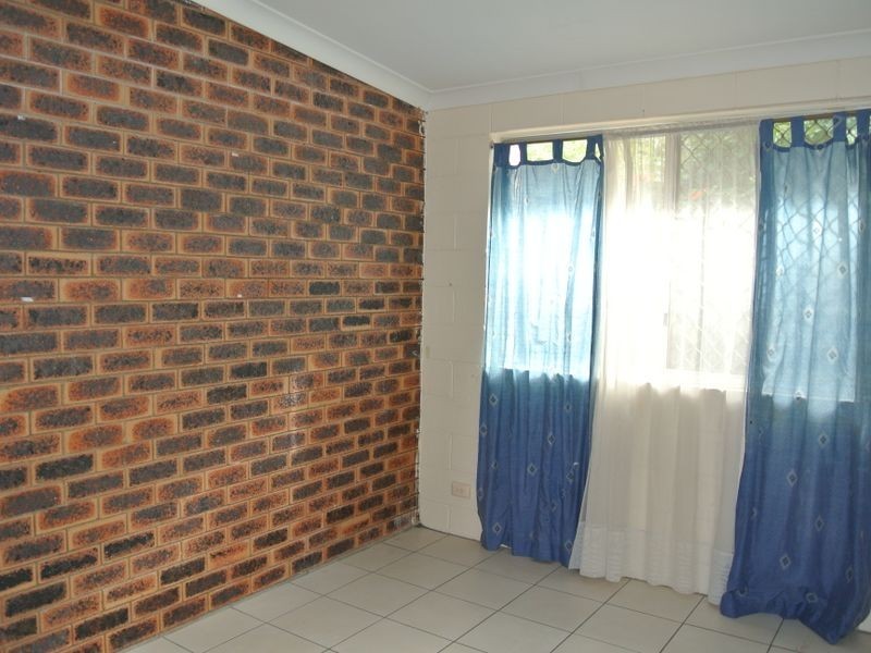 3/12 Defiance Road, Logan Central QLD 4114