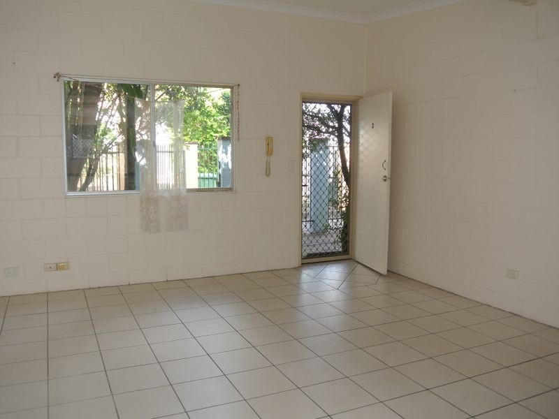 3/12 Defiance Road, Logan Central QLD 4114