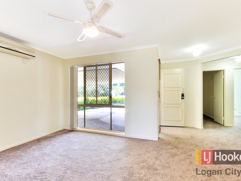30 Packett Crescent, Loganlea QLD 4131