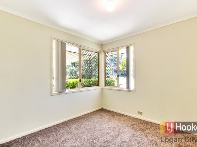30 Packett Crescent, Loganlea QLD 4131