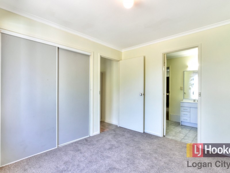 30 Packett Crescent, Loganlea QLD 4131