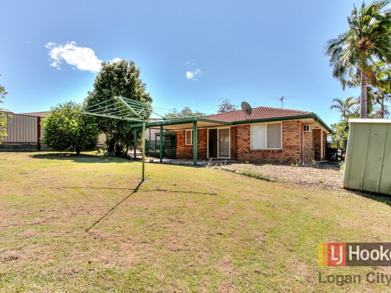 30 Packett Crescent, Loganlea QLD 4131
