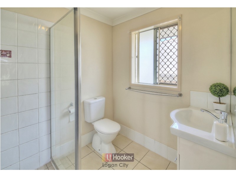 18 Davies Street, Goodna QLD 4300