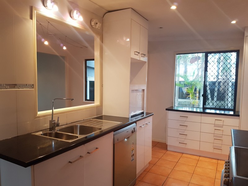 2 Yurugu Street, Woodridge QLD 4114