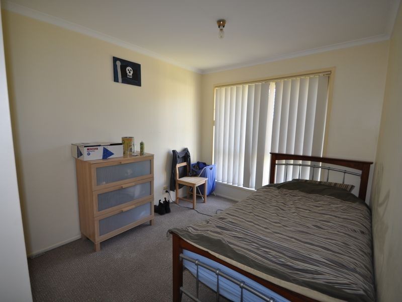 35 Velorum Drive, Kingston QLD 4114