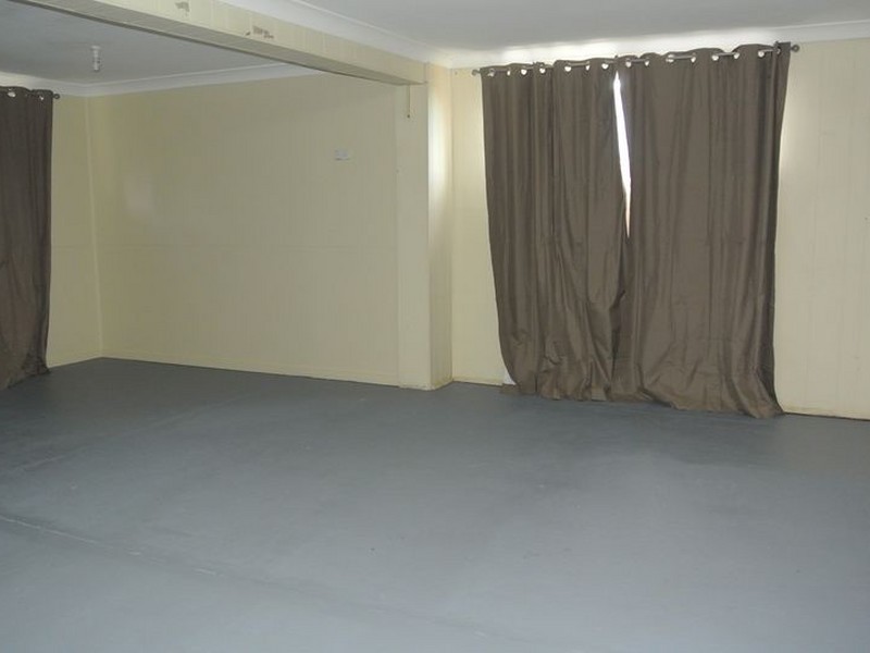 3 Brownhill Street, Logan Central QLD 4114