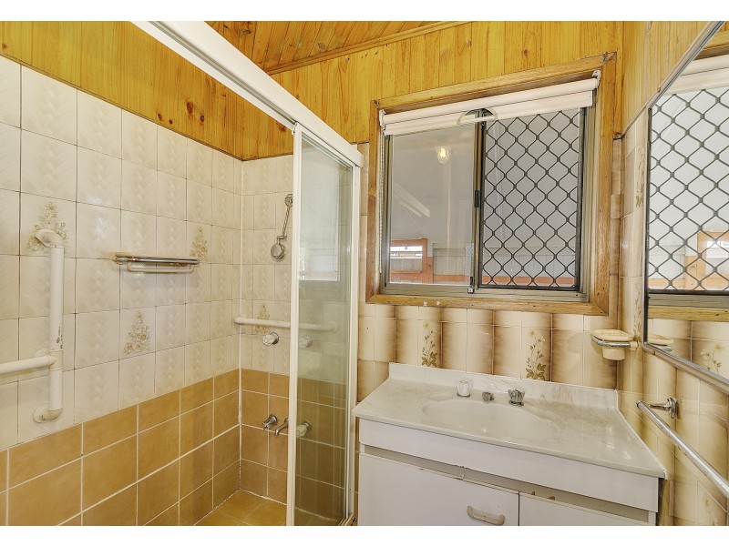 12 Flinders Street, Logan Central QLD 4114