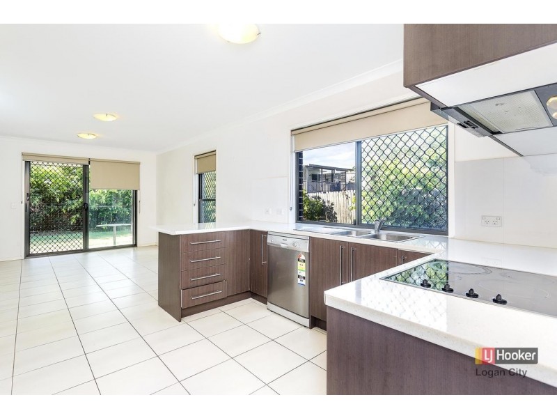 3/39 Ariel Avenue, Kingston QLD 4114