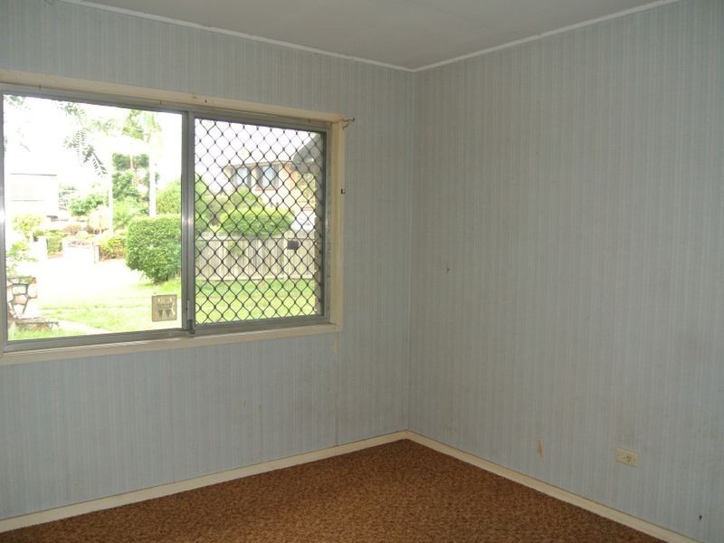 16 Greenwood Street, Kingston QLD 4114