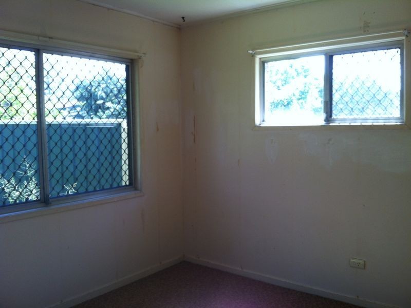 16 Greenwood Street, Kingston QLD 4114