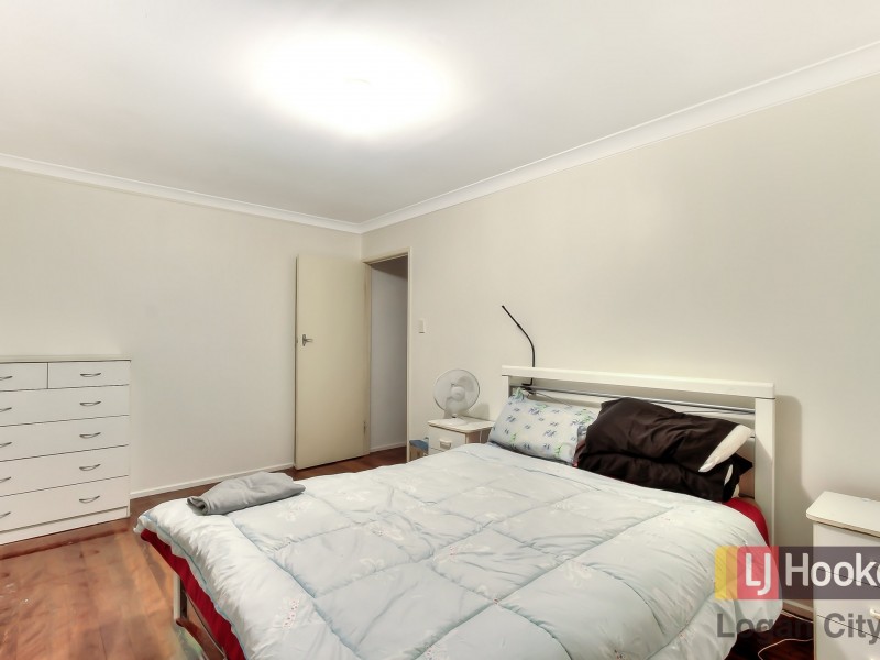 77 Jacaranda Ave, Logan Central QLD 4114