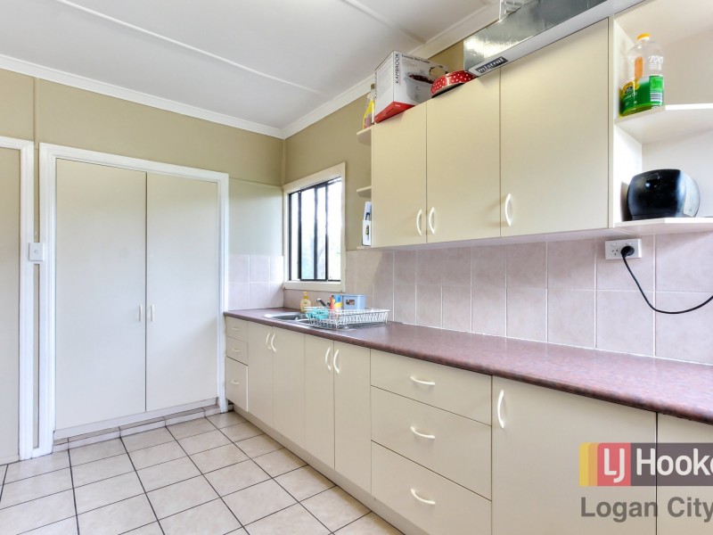 1 Hope Street, Kingston QLD 4114