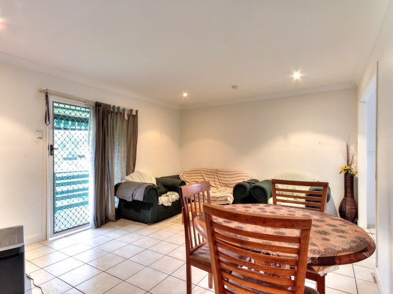 1 Edward Street, Woodridge QLD 4114