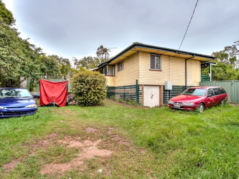 1 Edward Street, Woodridge QLD 4114