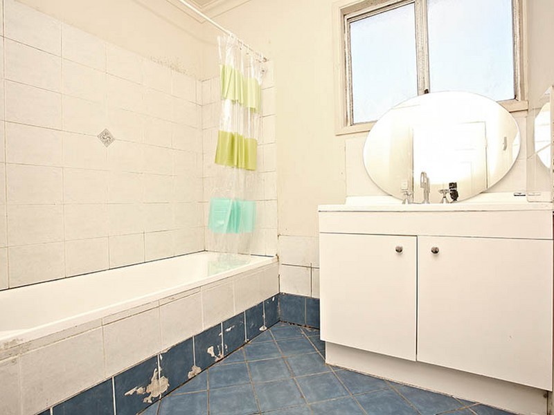 9 Greenwood Street, Kingston QLD 4114