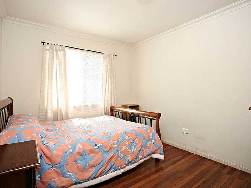 9 Greenwood Street, Kingston QLD 4114