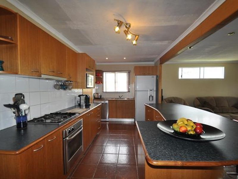 6 Balladonia Street, Woodridge QLD 4114