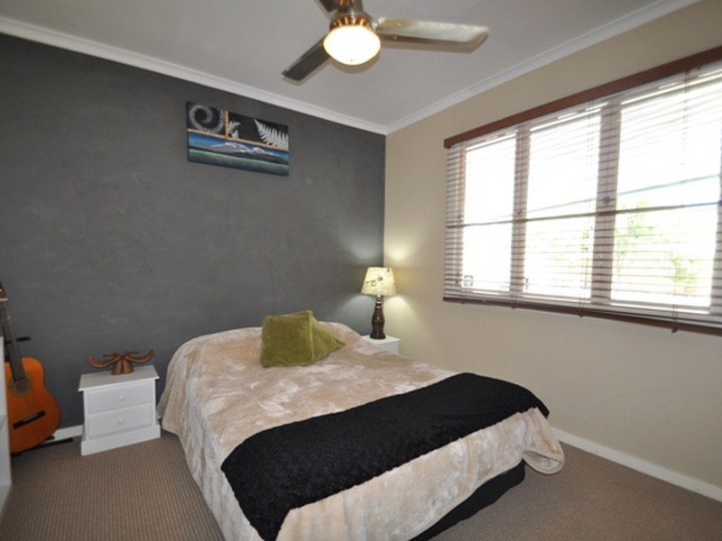 6 Balladonia Street, Woodridge QLD 4114