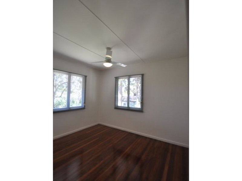 27 Park Road, Slacks Creek QLD 4127