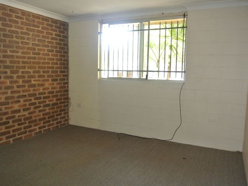 5/42 Defiance Road, Logan Central QLD 4114