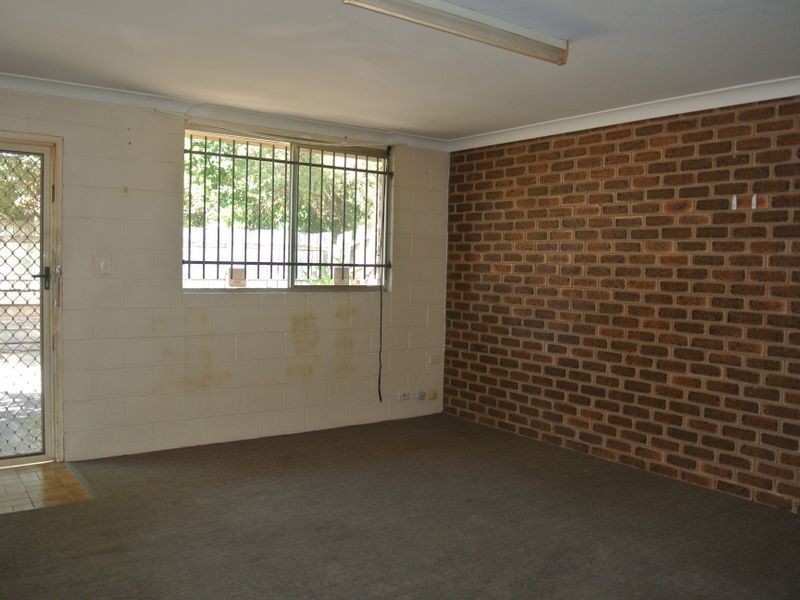 5/42 Defiance Road, Logan Central QLD 4114