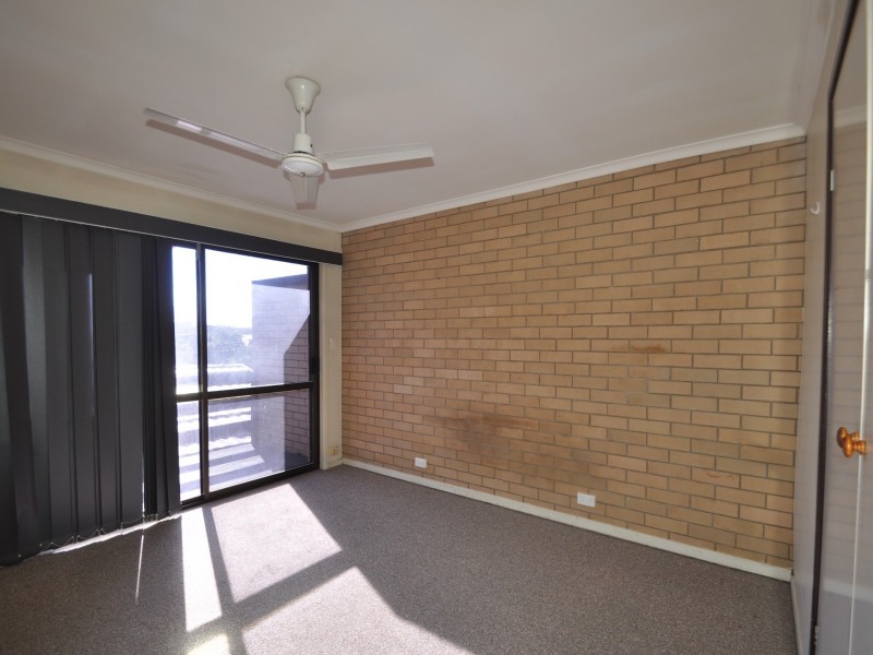 3/26 Charles Avenue, Logan Central QLD 4114