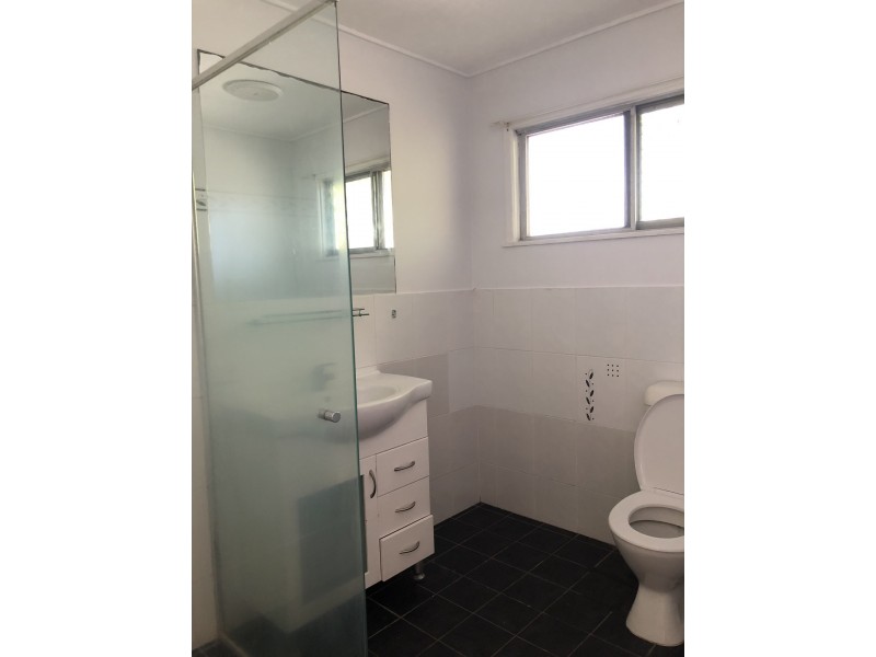 143 Mt Gravatt-Capalaba Road, Upper Mount Gravatt QLD 4122