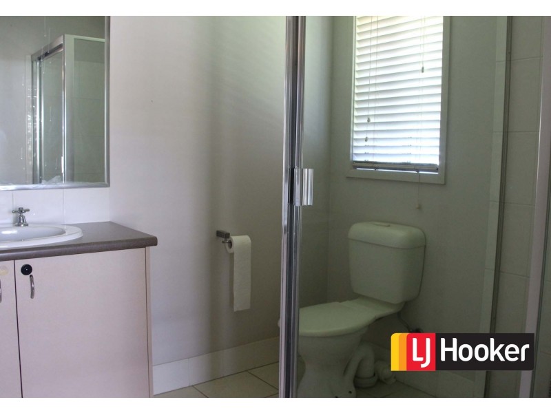 11 Shamrock St, Crestmead QLD 4132