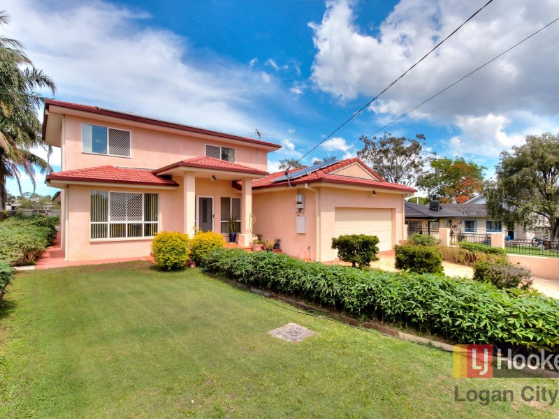 26 Pine Drive, Woodridge QLD 4114