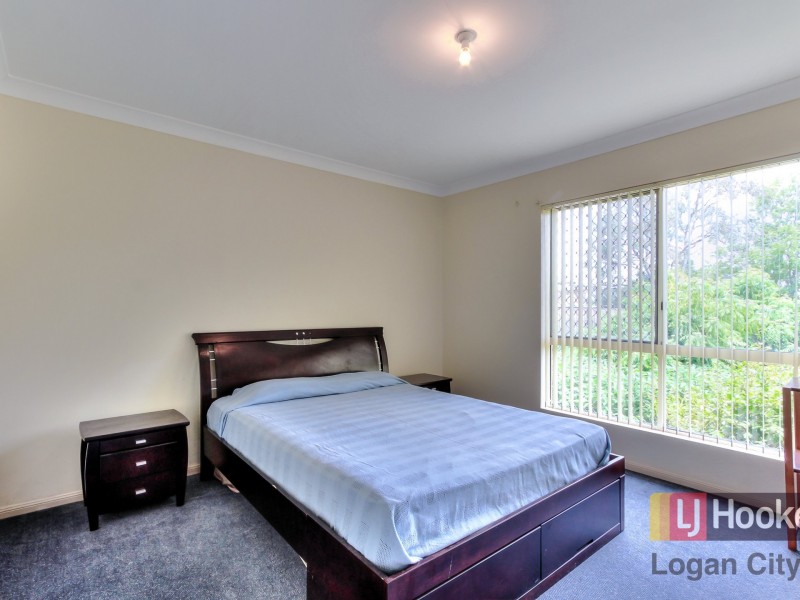 26 Pine Drive, Woodridge QLD 4114