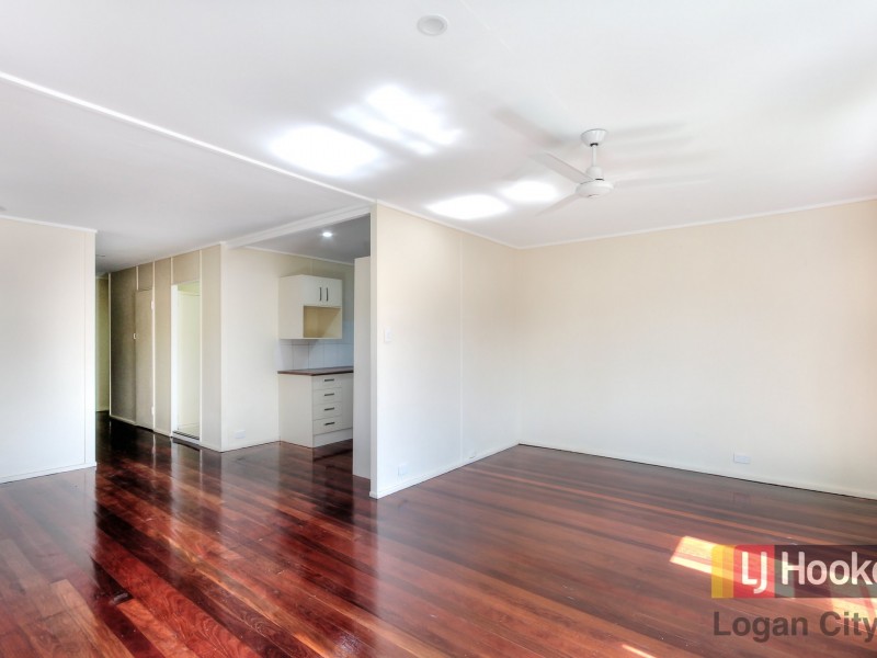 7 Wilbin Street, Woodridge QLD 4114