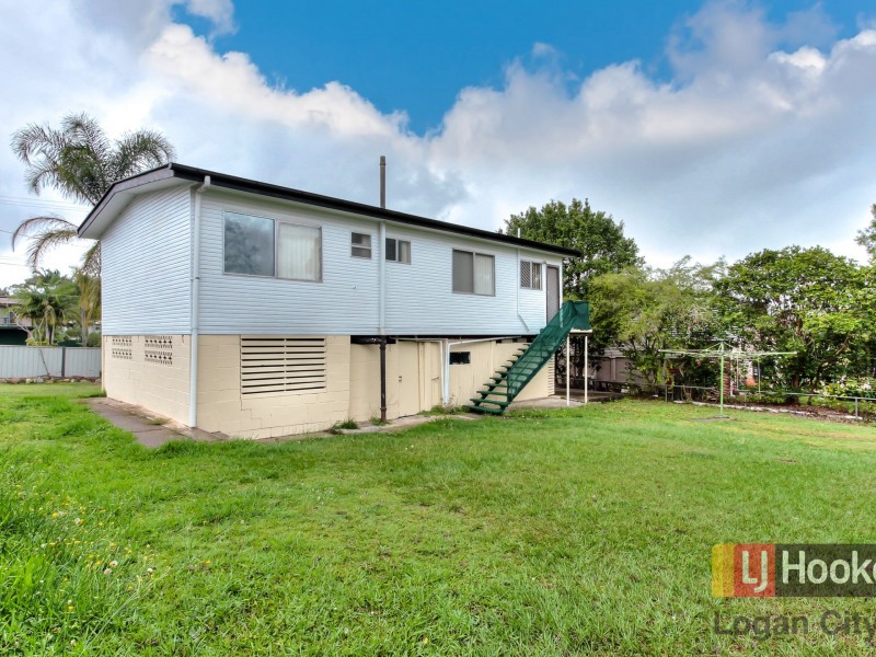 111 Jacaranda Avenue, Logan Central QLD 4114