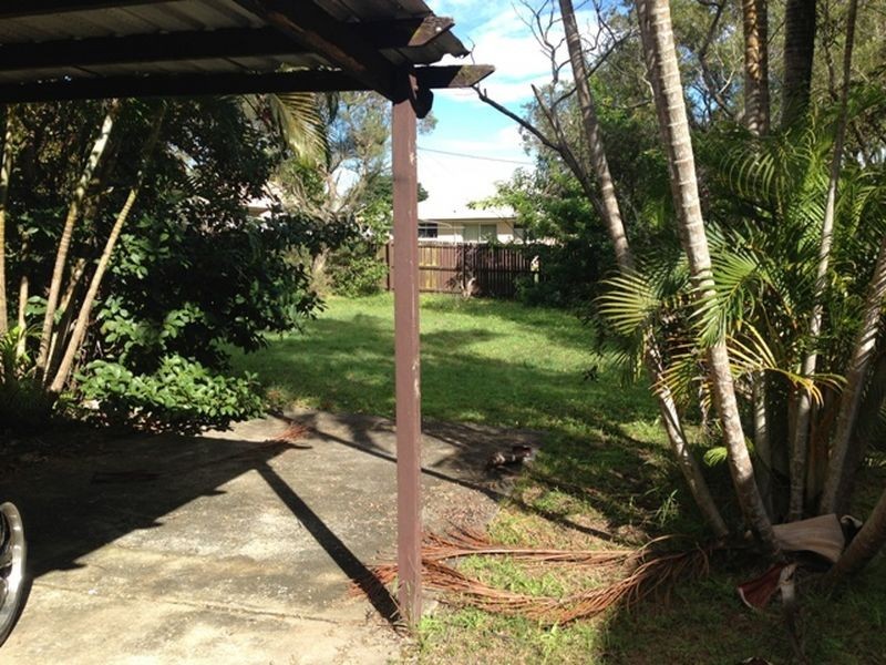 17 Aquarius Drive, Kingston QLD 4114