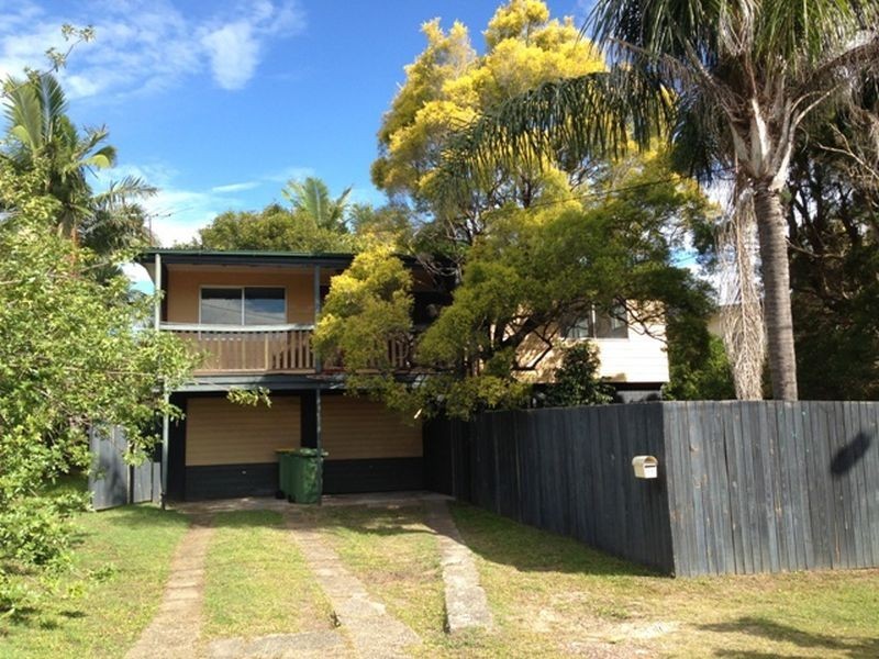 17 Aquarius Drive, Kingston QLD 4114