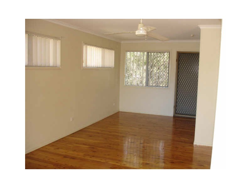 15A Aquarius Drive, Kingston QLD 4114