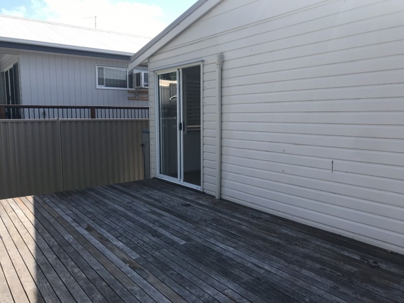 8 Adelaide Street, Kingston QLD 4114