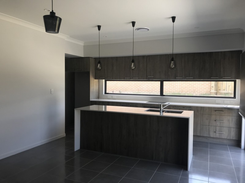 8 Sienna Circuit, Yarrabilba QLD 4207