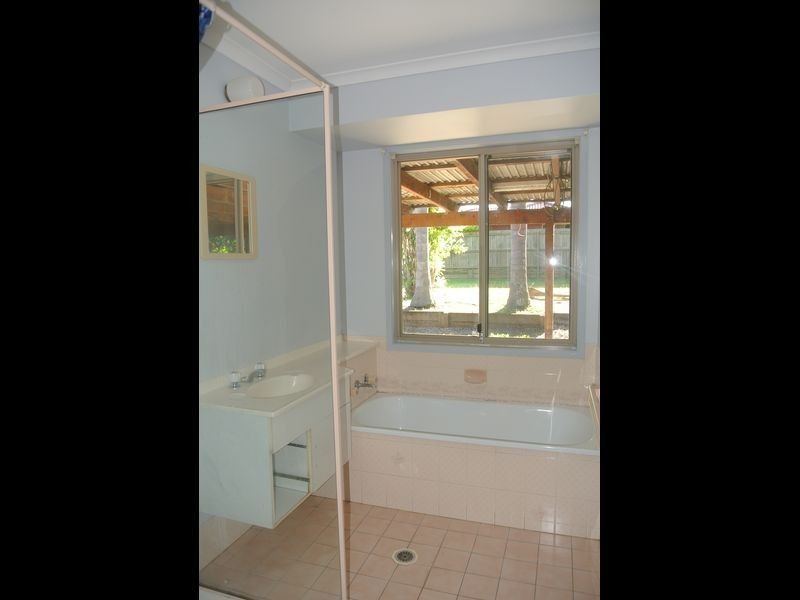 41 Barossa Street, Kingston QLD 4114