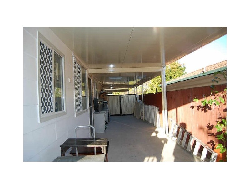 Crestmead QLD 4132