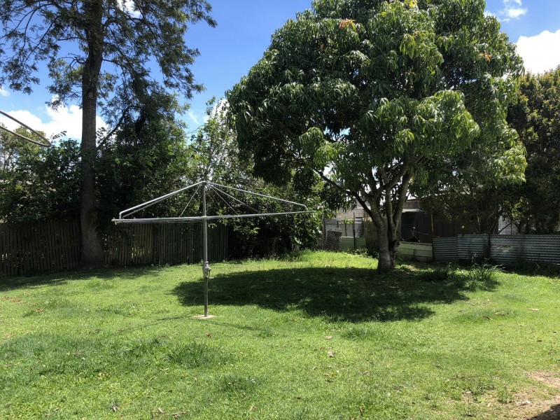 6 Oakland Avenue, Woodridge QLD 4114